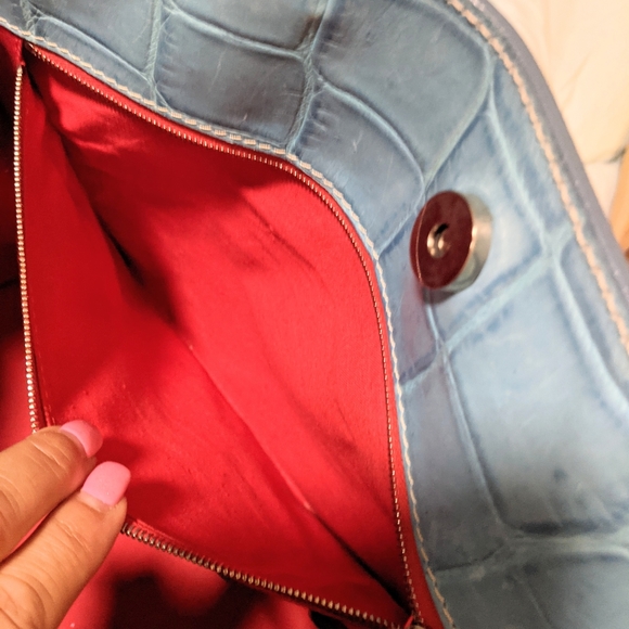 Leather Large Alligator Tote - Picture 7 of 8